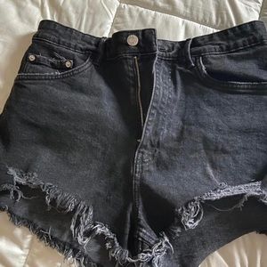Black zara shorts